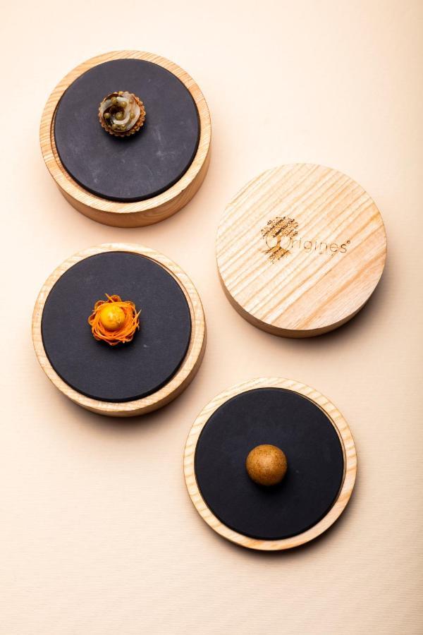 Hotel & Restaurant Origines Par Adrien Descouls - Teritoria Le Broc  外观 照片