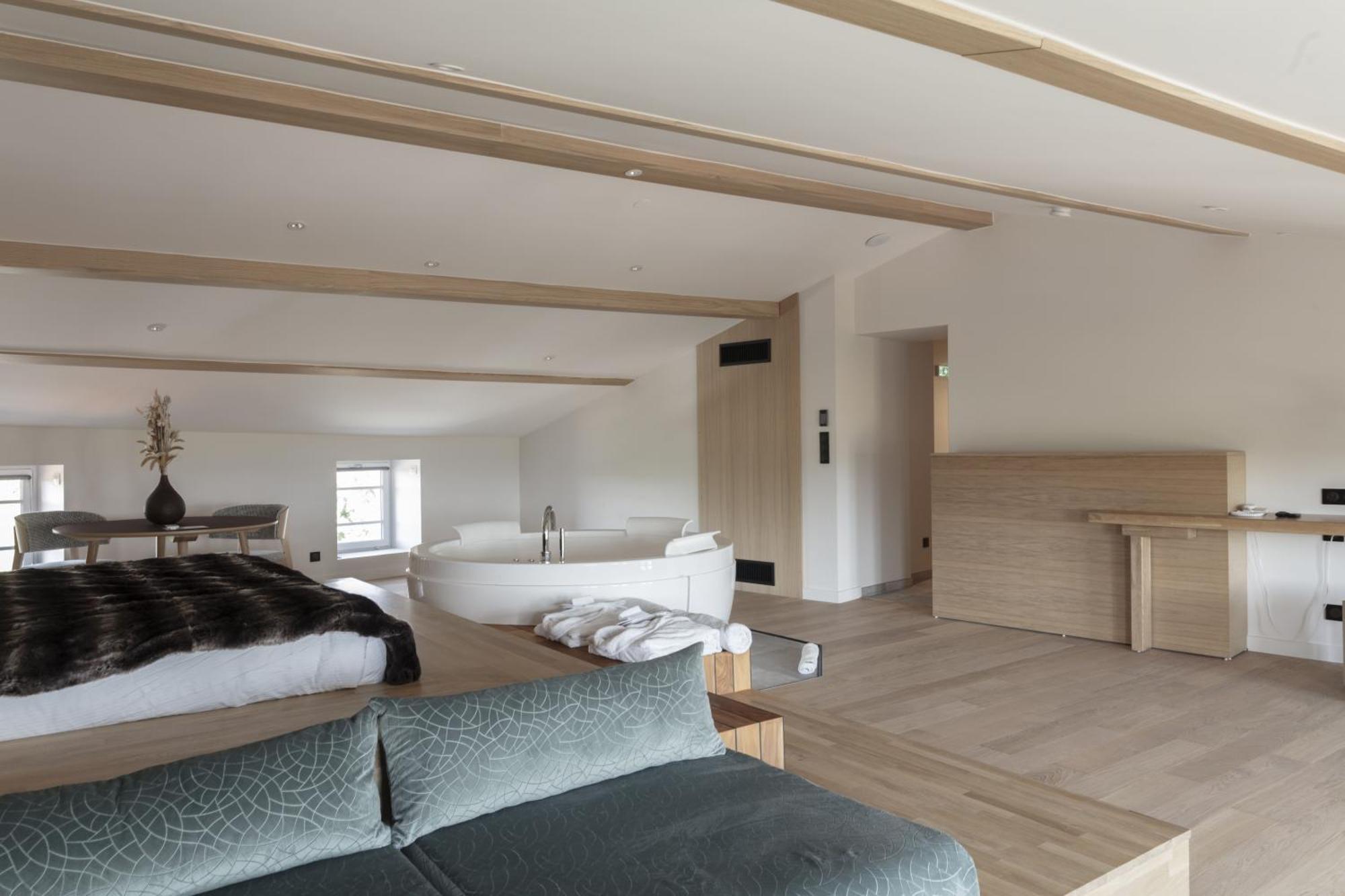 Hotel & Restaurant Origines Par Adrien Descouls - Teritoria Le Broc  外观 照片
