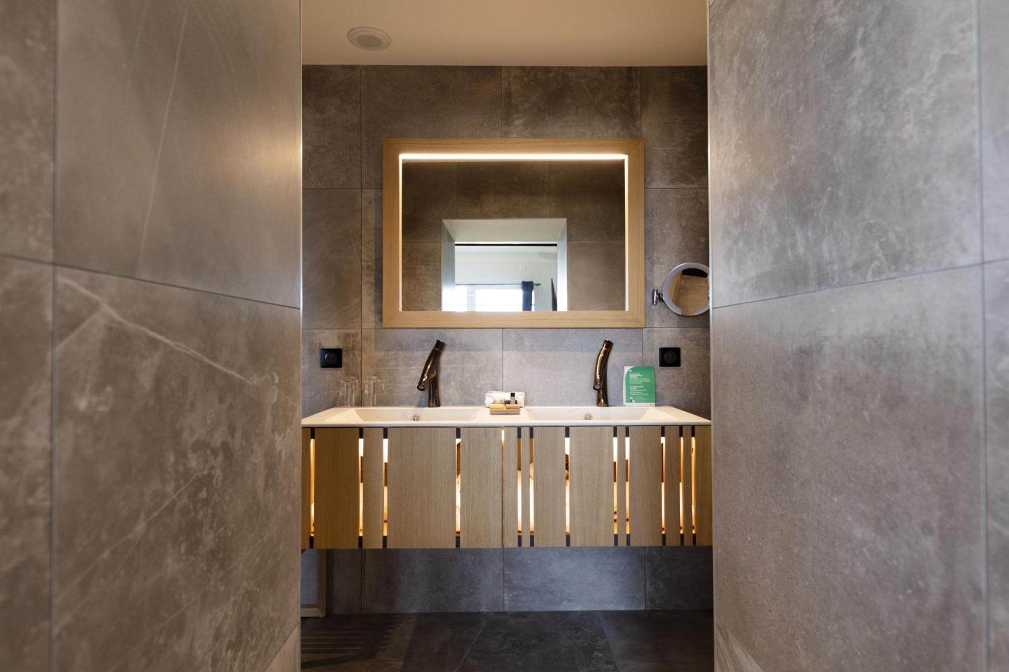 Hotel & Restaurant Origines Par Adrien Descouls - Teritoria Le Broc  客房 照片